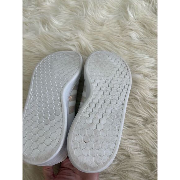 adidas Grand Court Women's Sneakers White Iridescent Stripes Size 8 - Picture 6 of 8